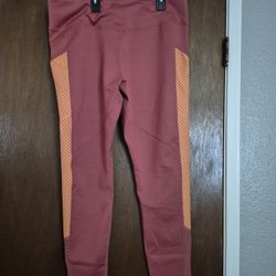 YOGA PANTS SIZE XXL  NEW  ORIGINAL PRICE $120  FOR ONE    NOW IS  FOR 2  