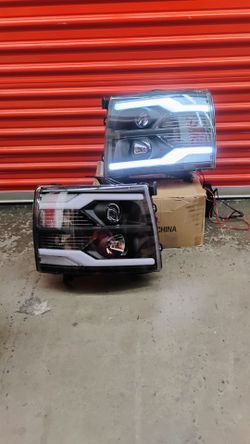 Dual LED DRL Projector Headlight Compatible with 2007-2014 Chevy Silverado, Black/Clear