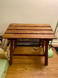 Rustic Solid Wood Slat Side Table (antique)