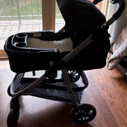 Graco Infant Stroller with Bassinet – Excellent Condition 