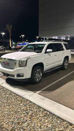 2017 GMC Yukon
