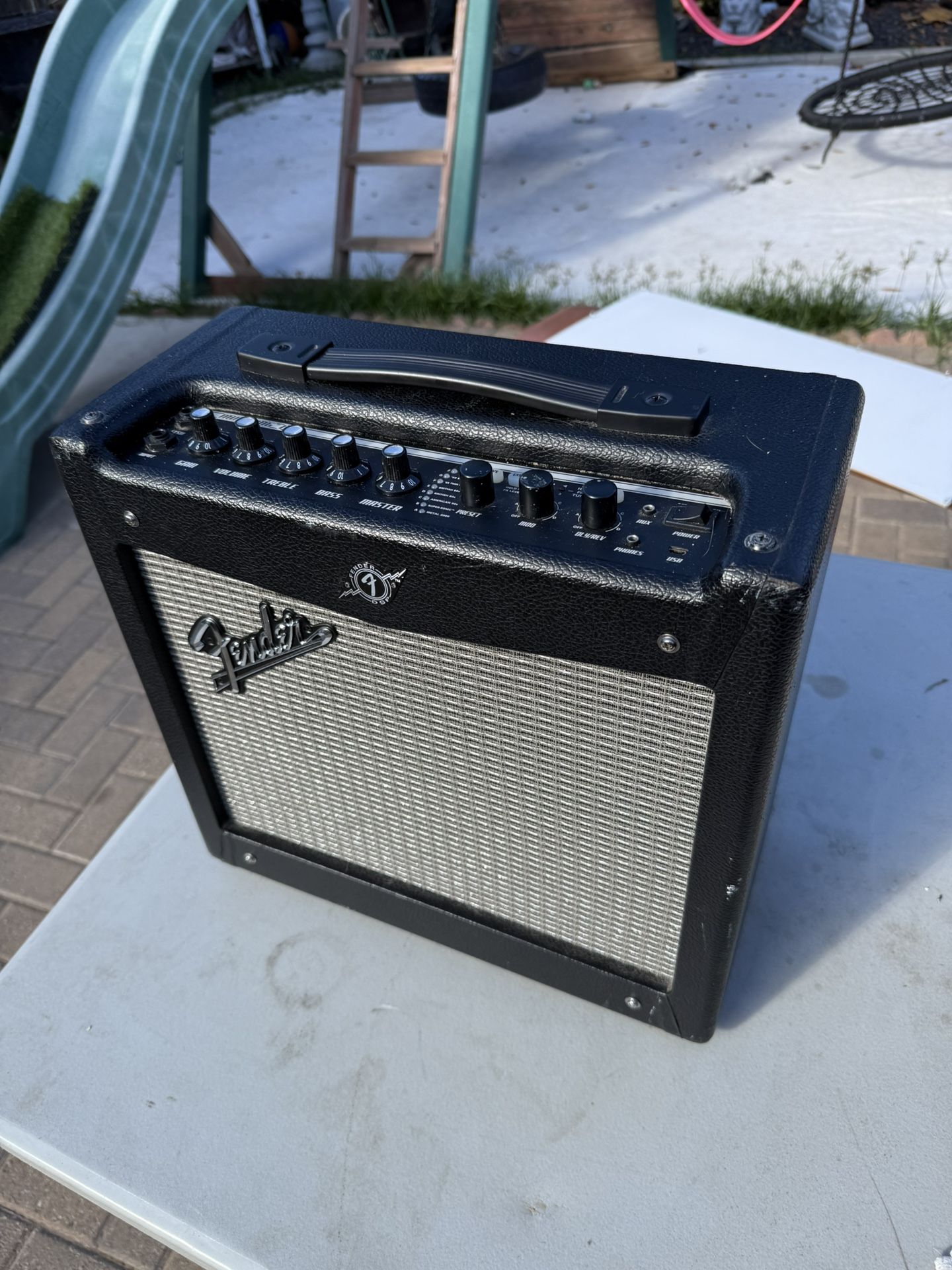 Fender Mustang Combo Amp