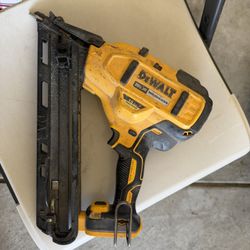 Dewalt Finish Gun Cordless