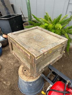 Military crate