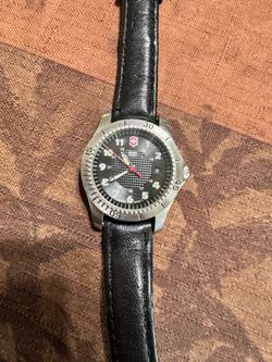 Swiss army lady watch asking $15