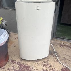 Della Ac