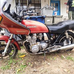 Vintage 83 Kz1100 Motorcycle 