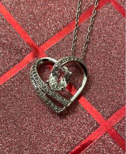 Sterling Silver Lab-created White Sapphire Heart Pendant(new)