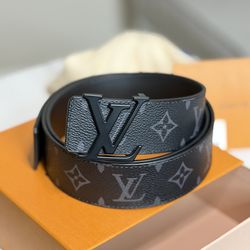 Louis Vuitton Men’s Belt