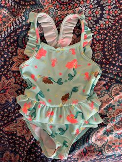 Toddler bathing suit size 2T 👙