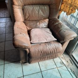 Used Recliner 