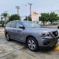 2018 Nissan Pathfinder