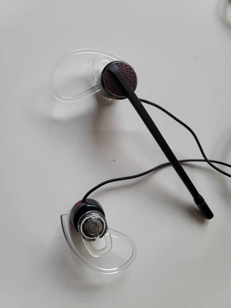 Plantronics Headphones With Mic Blackwire C435-M