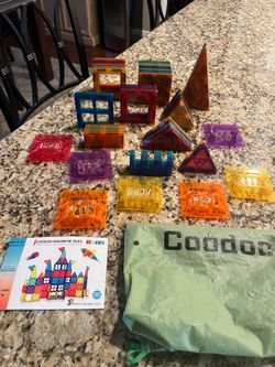 New Coodoo 60 piece Magnetic Tiles in Storage bag