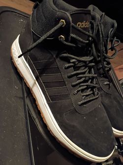 ADIDAS FROZETIC BOOT  "BLACK MATTE GOLD". SIZE 13. STYLE FW3234 MEN'S
