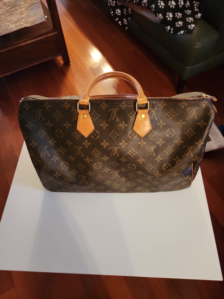 Louis Vuitton BAG