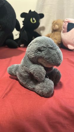 Giftshop Dinosaur plushie
