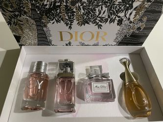 Dior Women travel Set