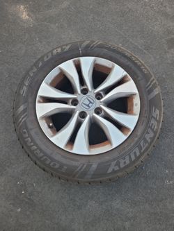 16" Rim Honda Accord 205 65 16 only one wheel available with tire