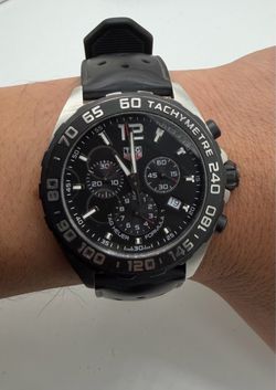 TAG Heuer Formula 1 Chronograph CAZ1010.FT8024 43mm Black Dial Rubber Strap