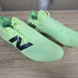 New Balance Furon v7 FG Elite soccer cleats – size 10.5 wide (2E).