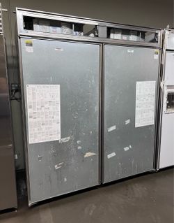 SUB-ZERO 72” BUILT-IN PANEL-READY REFRIGERATOR & FREEZER SET