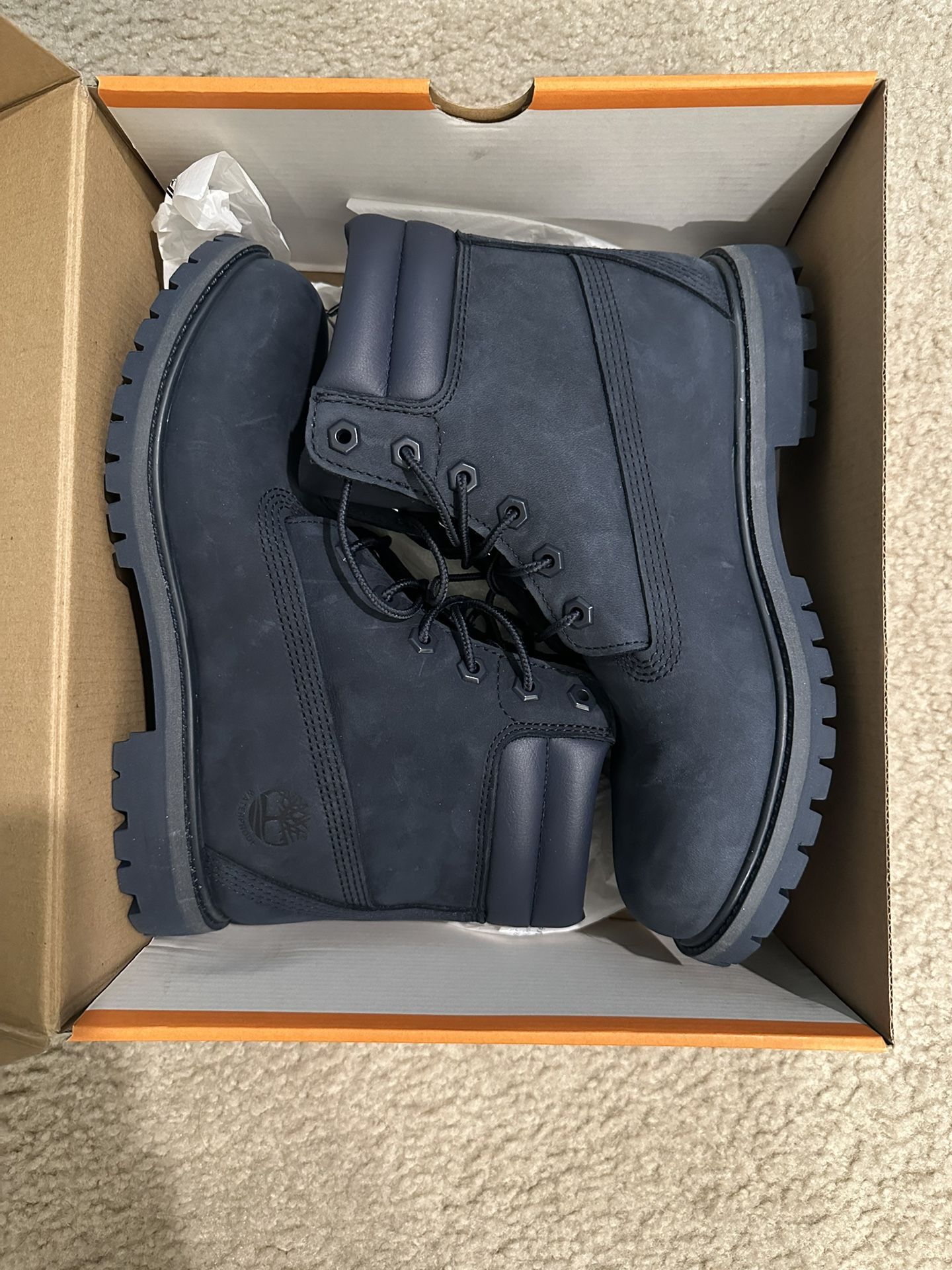 Timberland Boots Women Waterproof Size 7 And 8.5