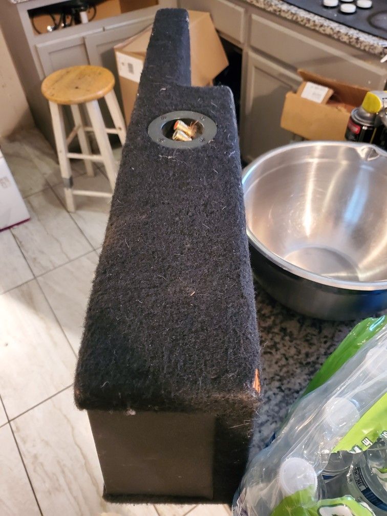 Goldwood E-12D 12" Dual Vented Box Speaker Cabinet - View #7