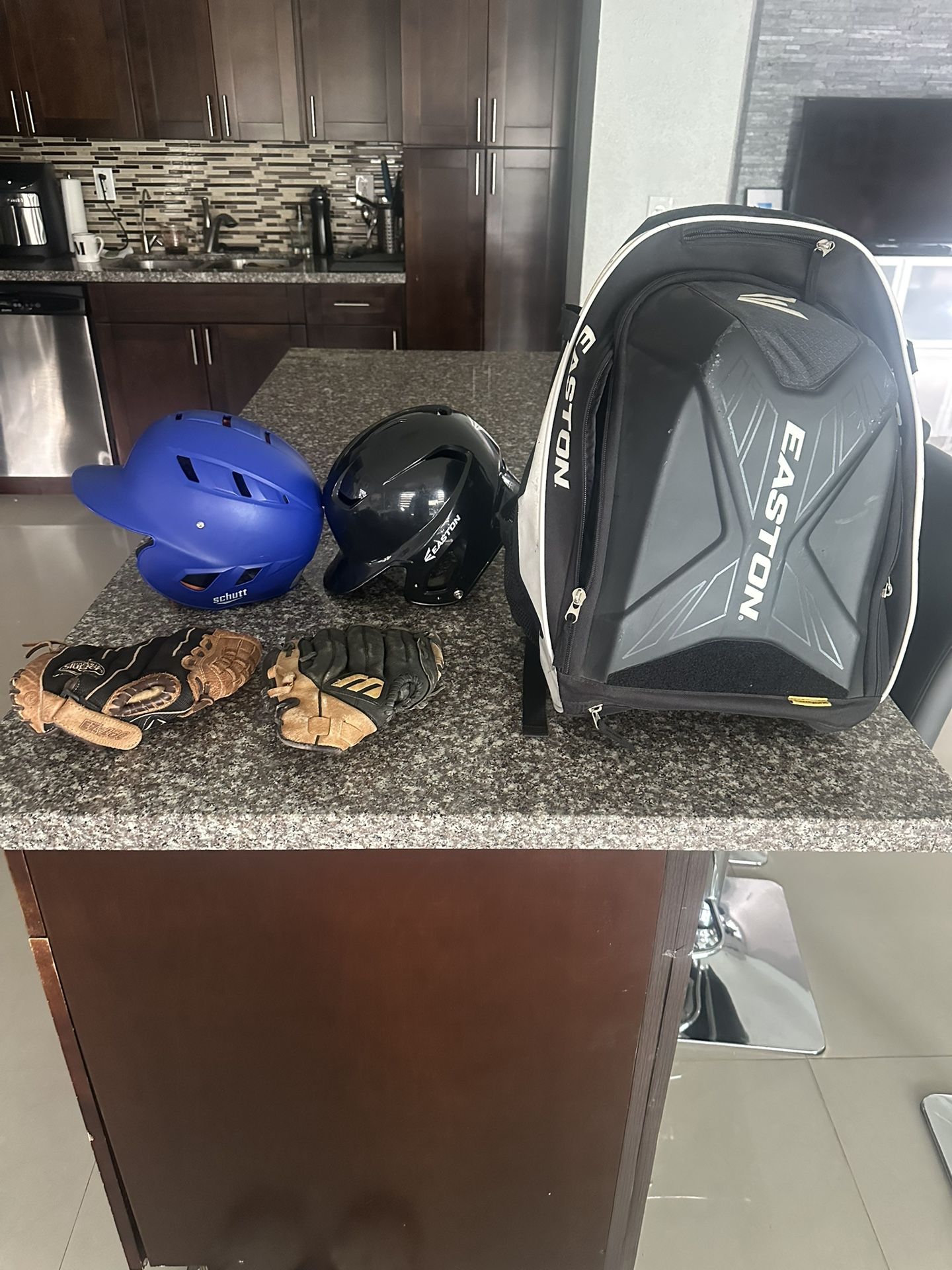 Kids Baseball Gear