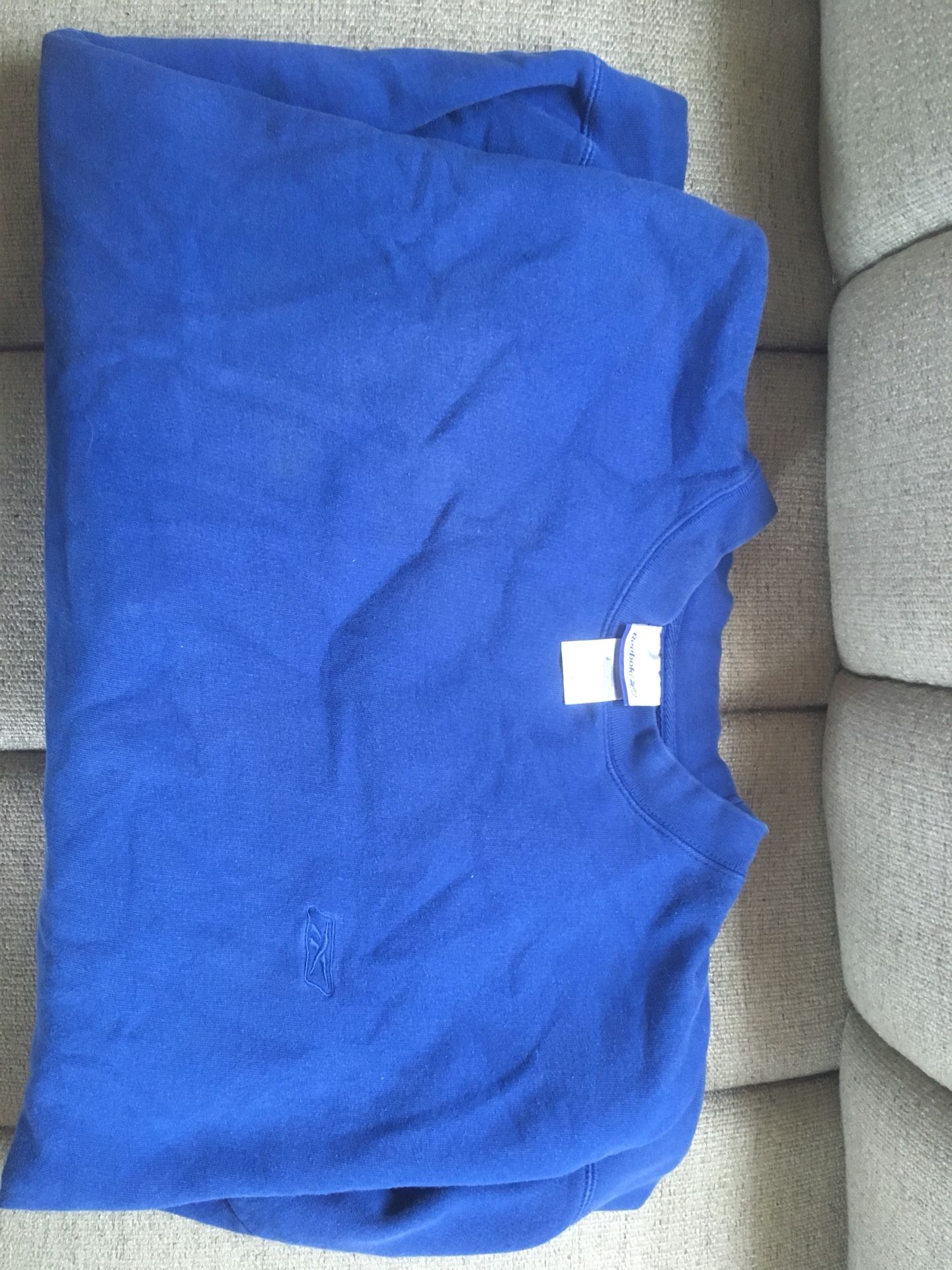 3 x men’s Redbox blue sweatshirt $20