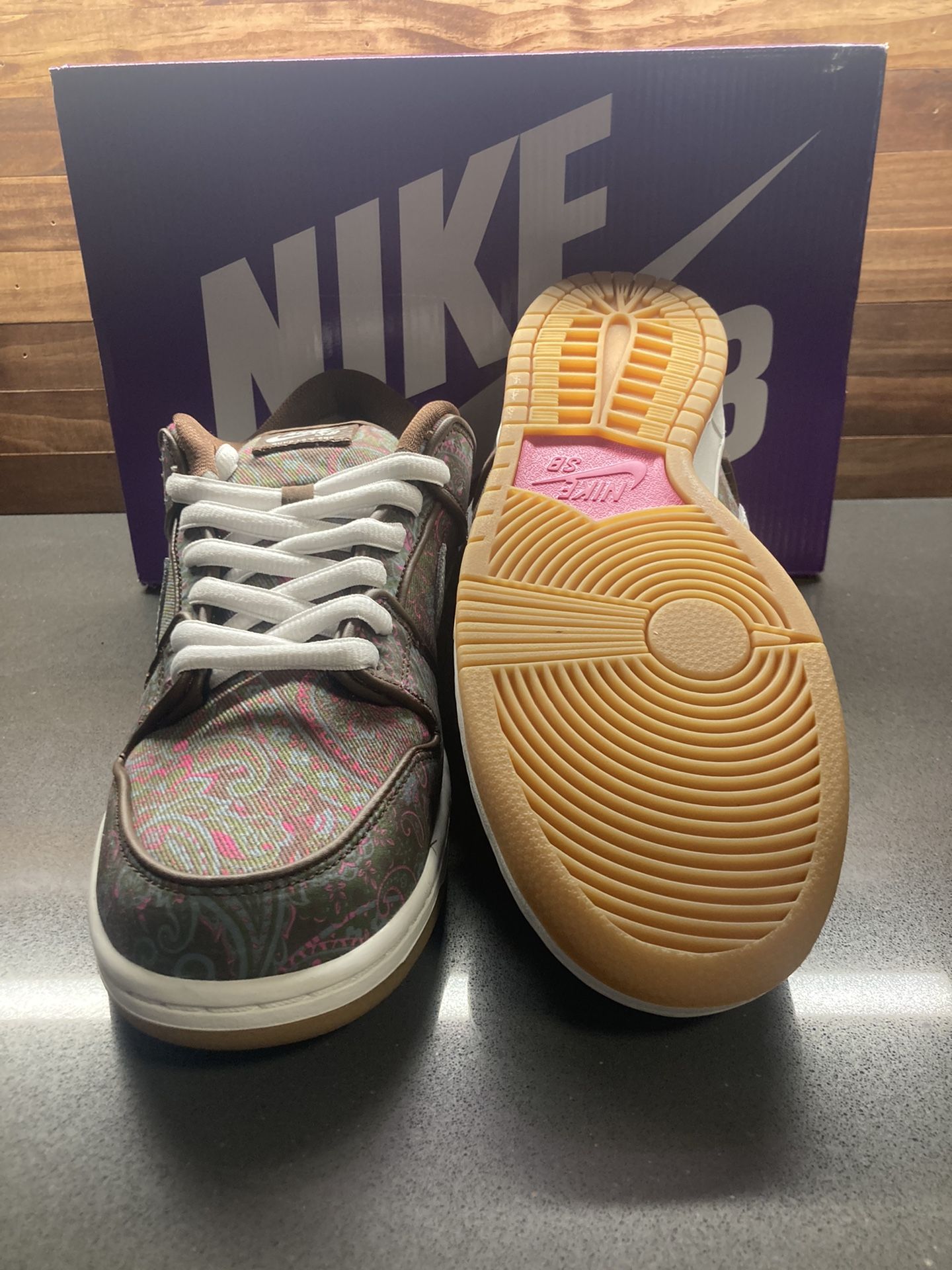 Nike SB Dunk Low “Paisley” Size 10.5