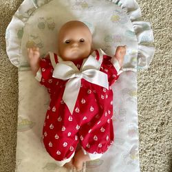 Vintage Corelle Doll Made In France ( Includes Adorable Outfit )