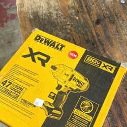 Dewalt 20 volt XR High Torque Impact wrench 1/2"