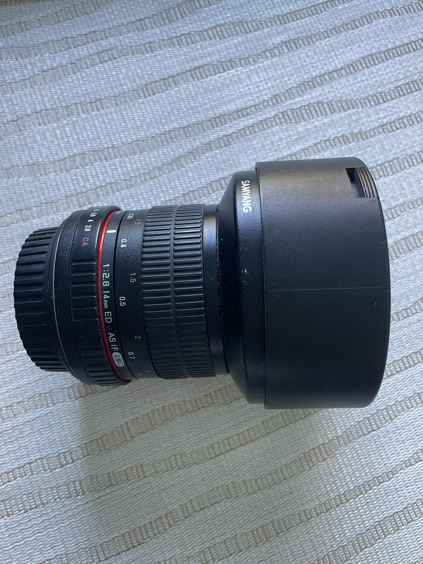 Samyang 14mm f/2.8 Canon Mount