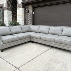 Beautiful Gray Sectional Couch 