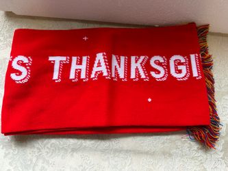 Macy's Thanksgiving Parade Winter Knit Scarf