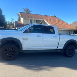 2018 Dodge Ram 2500 Diesel “low Miles “