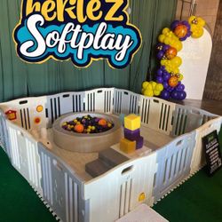 8x8 Softplay Fun 🎉