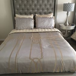 Sofia Vergara Gray Upholstered Embellished Queen Size Bed 