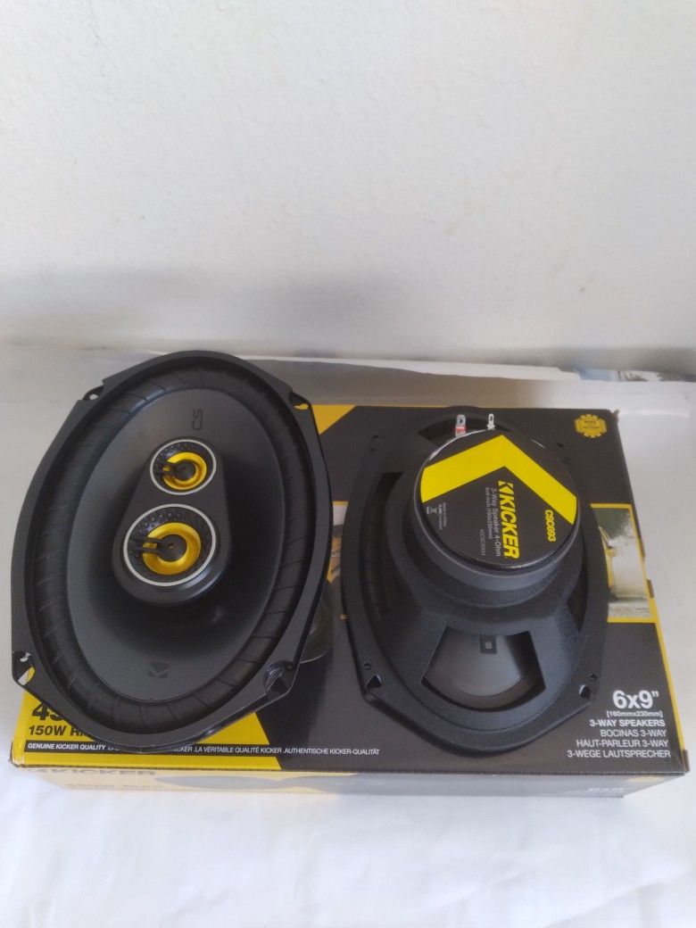 KICKER 1 PAIR 6×9 3 WAY 450 WATTS CAR SPEAKER ( BRAND NEW PRICE IS LOWEST )