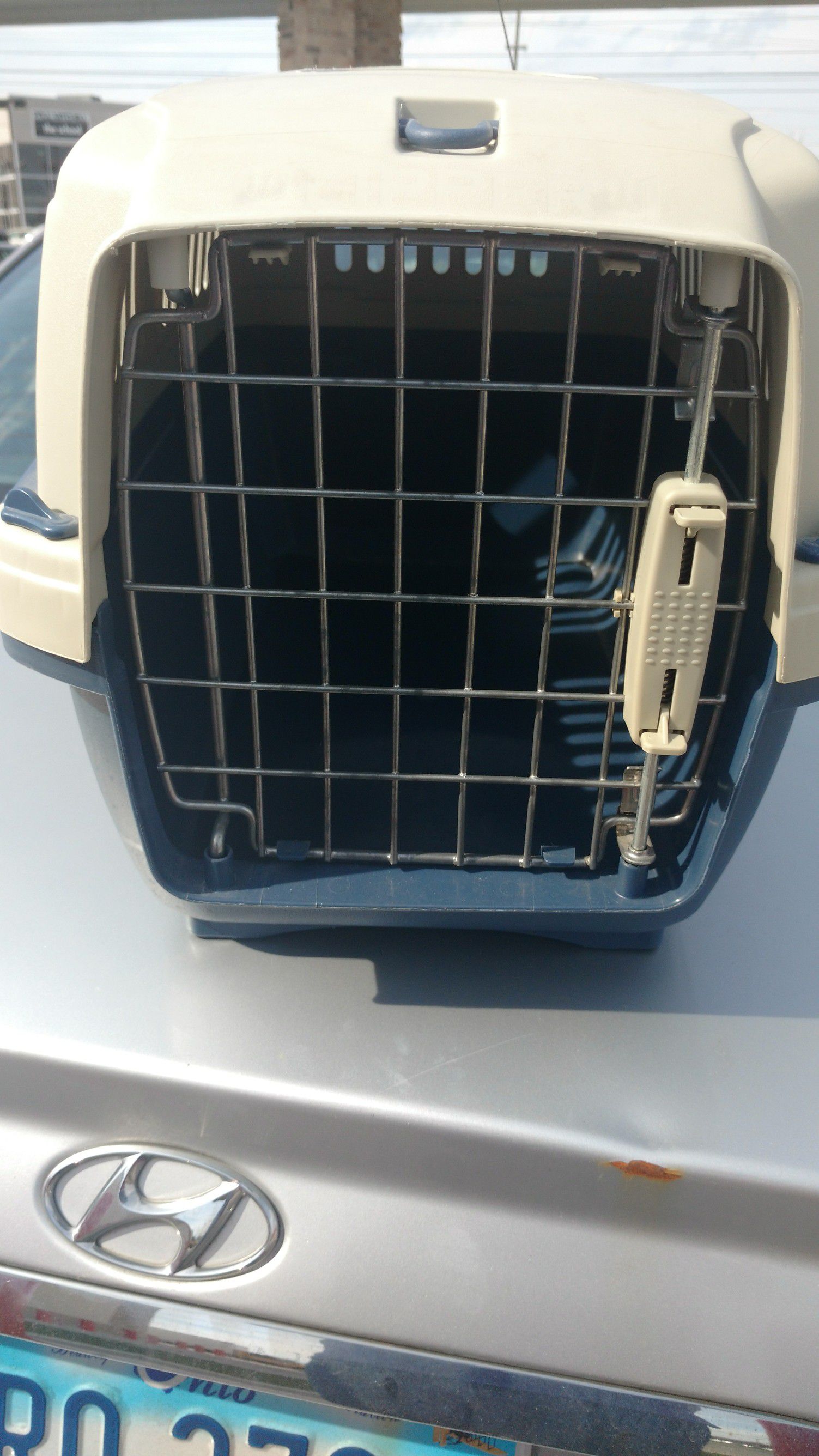 Clipper one small dog travel kennel for puppies and cats