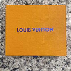 Louis Vuttion Monogram Wallet (Read Description)