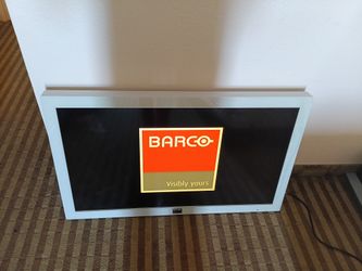 BARCO MD 4221  42” HD Operating Room LCD  Surgical Display Monitor Read Description 