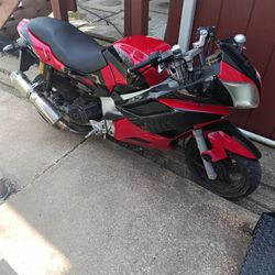 2018  Roma 150cc   Super Hornet Scooter 