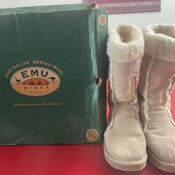 EMU Boots