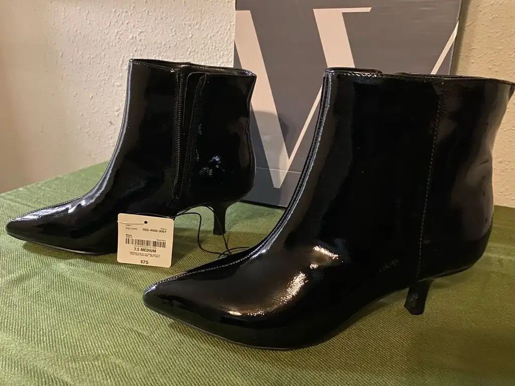 JCPENNY Black Patent Leather Ankle Boots