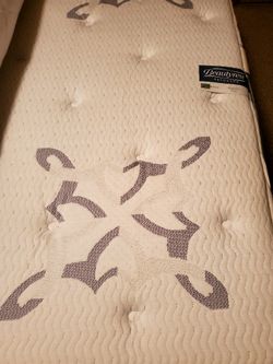 Queen Mattress & Box Spring w/ Bed Frame & Vintage Headboard