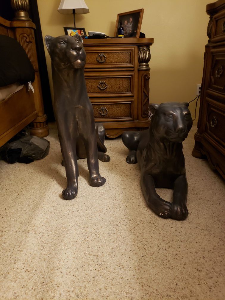 Black panther ceramic statues