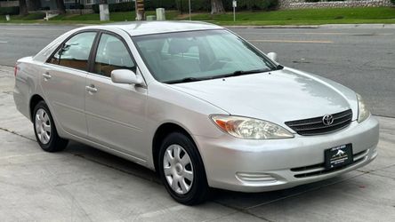 2004 Toyota Camry