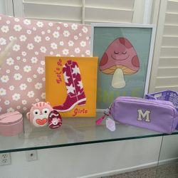 Cute Room Decor And Storage 